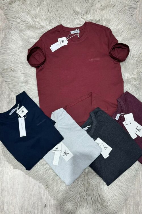 T-shirt ck